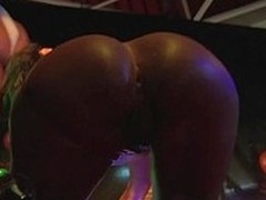 Nacho Vidal does some anal live on stage with Franceska !